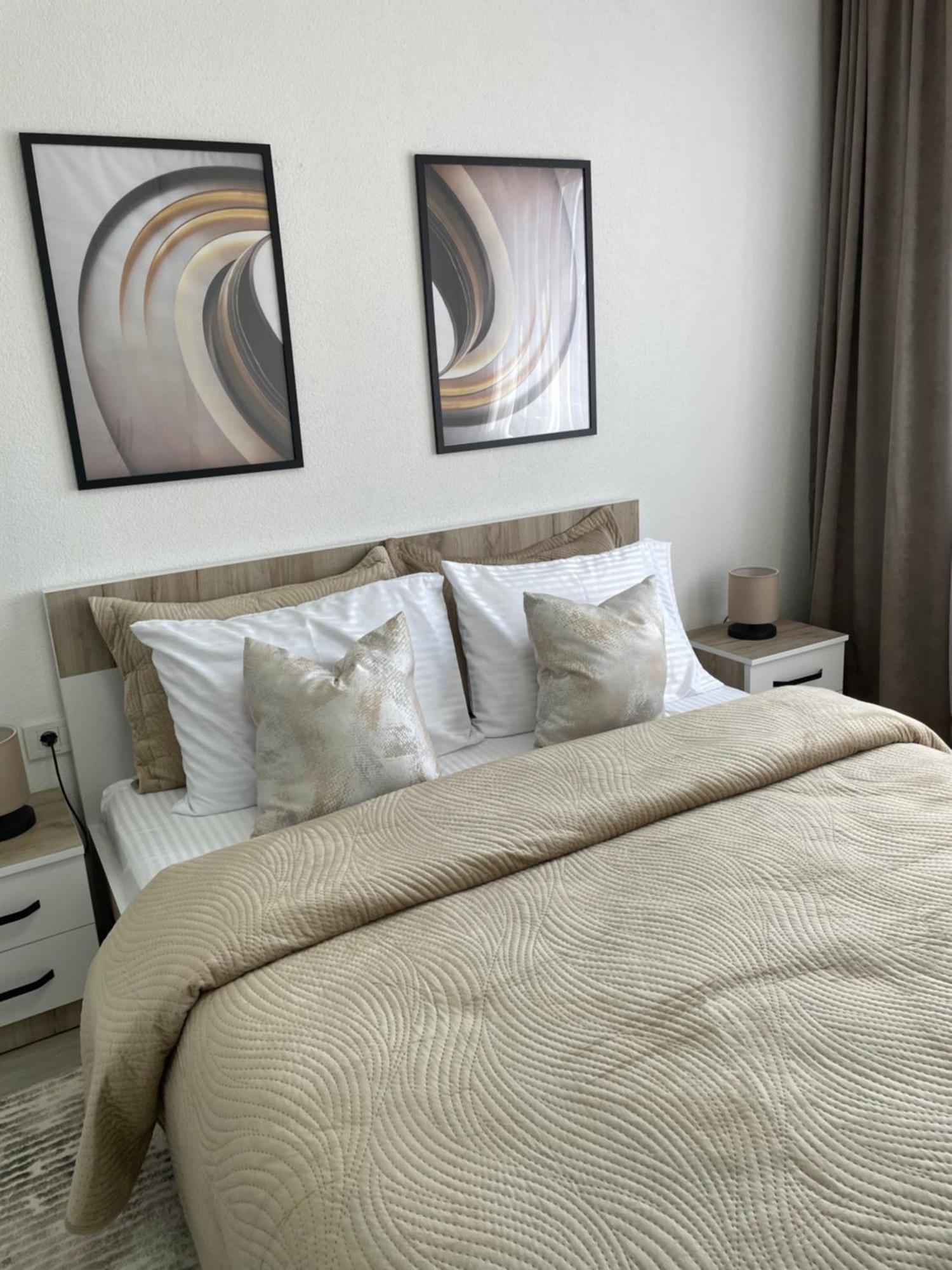 Apartment Prizreni-Free Private Parking ภายนอก รูปภาพ