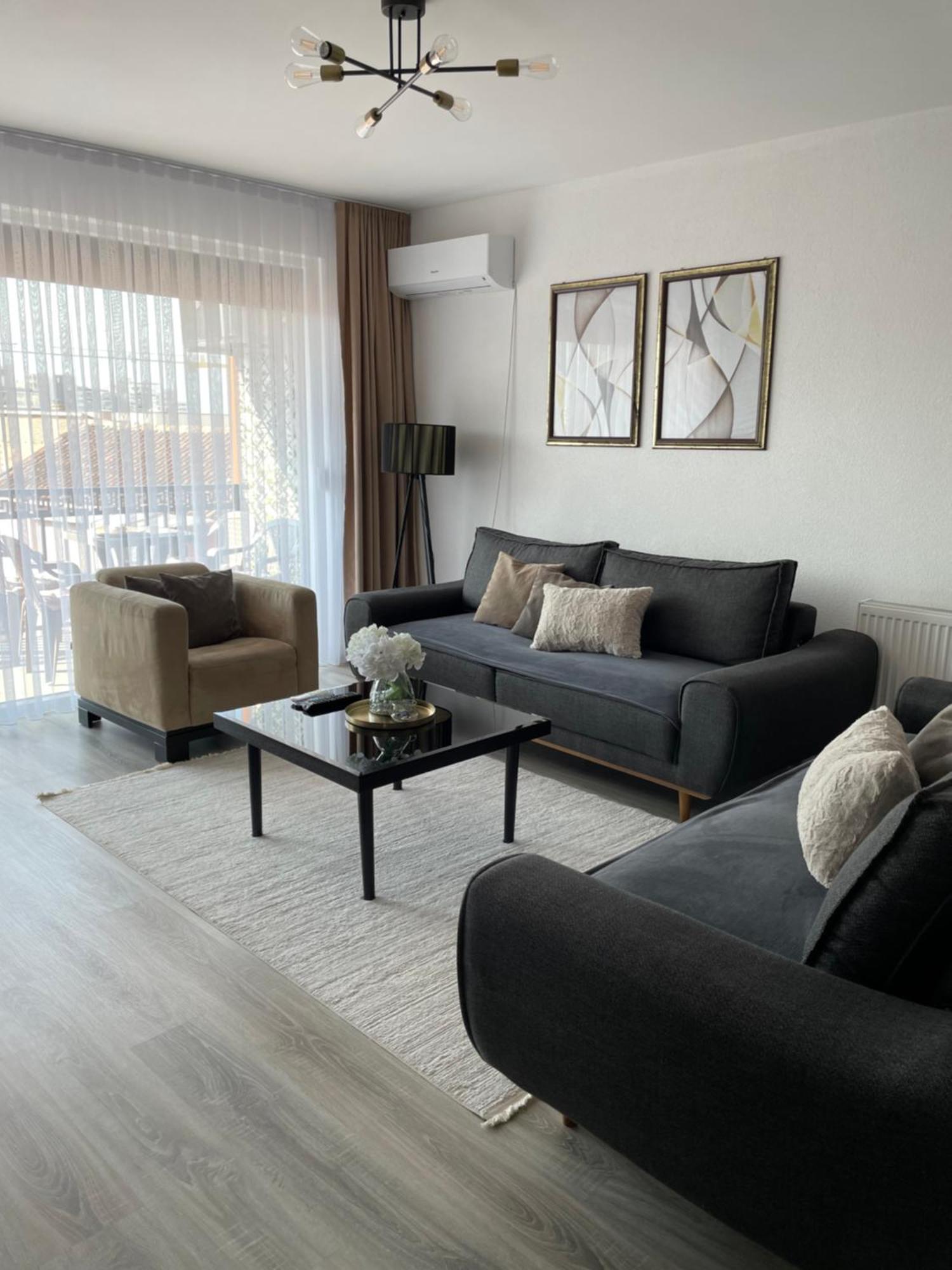 Apartment Prizreni-Free Private Parking ภายนอก รูปภาพ
