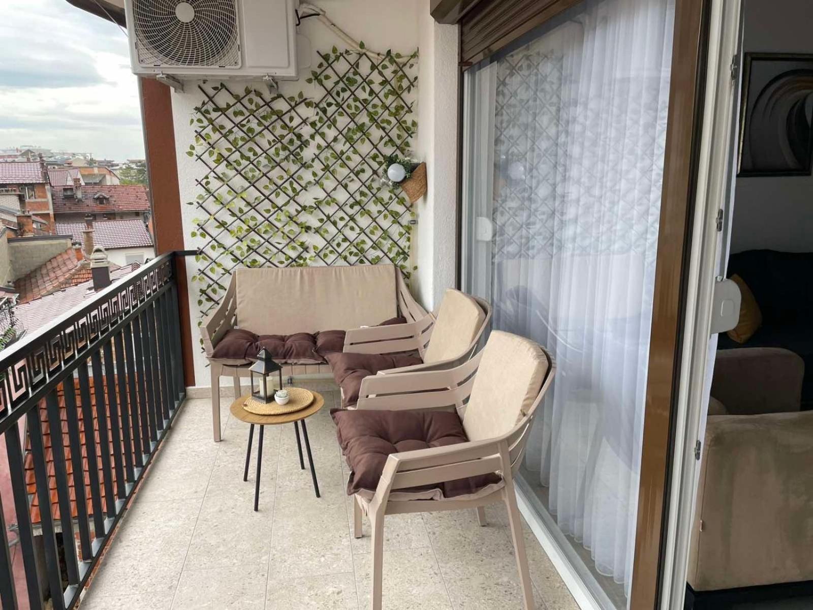 Apartment Prizreni-Free Private Parking ภายนอก รูปภาพ