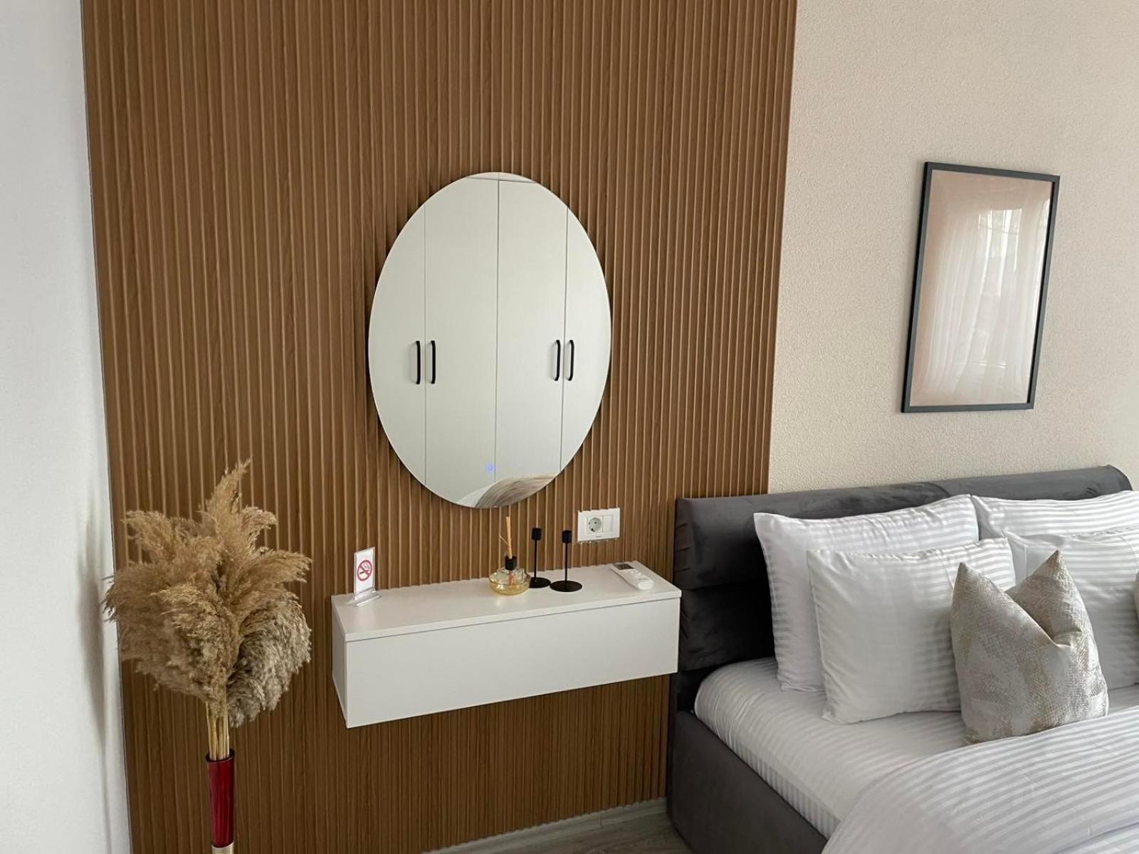 Apartment Prizreni-Free Private Parking ภายนอก รูปภาพ