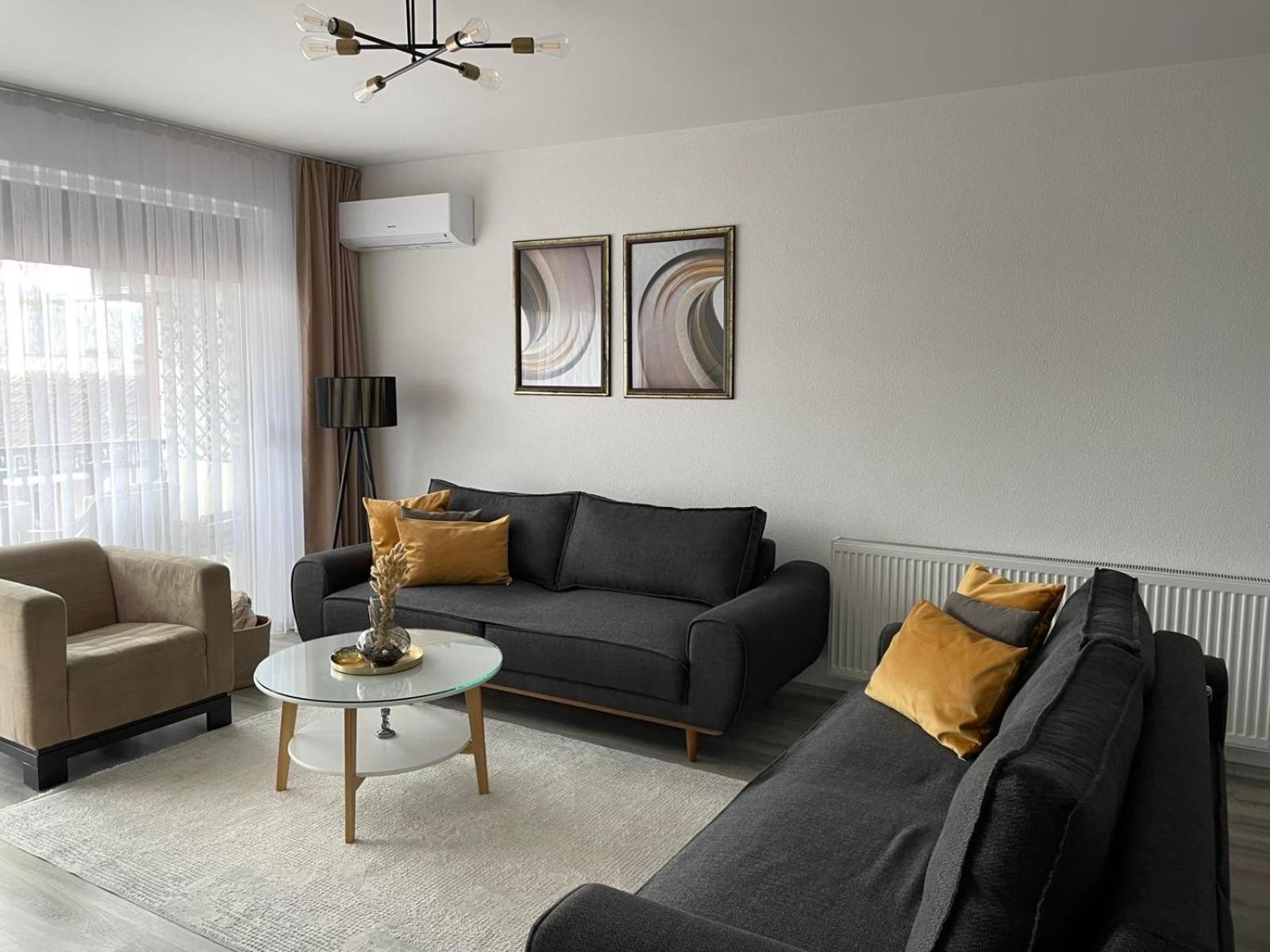 Apartment Prizreni-Free Private Parking ภายนอก รูปภาพ