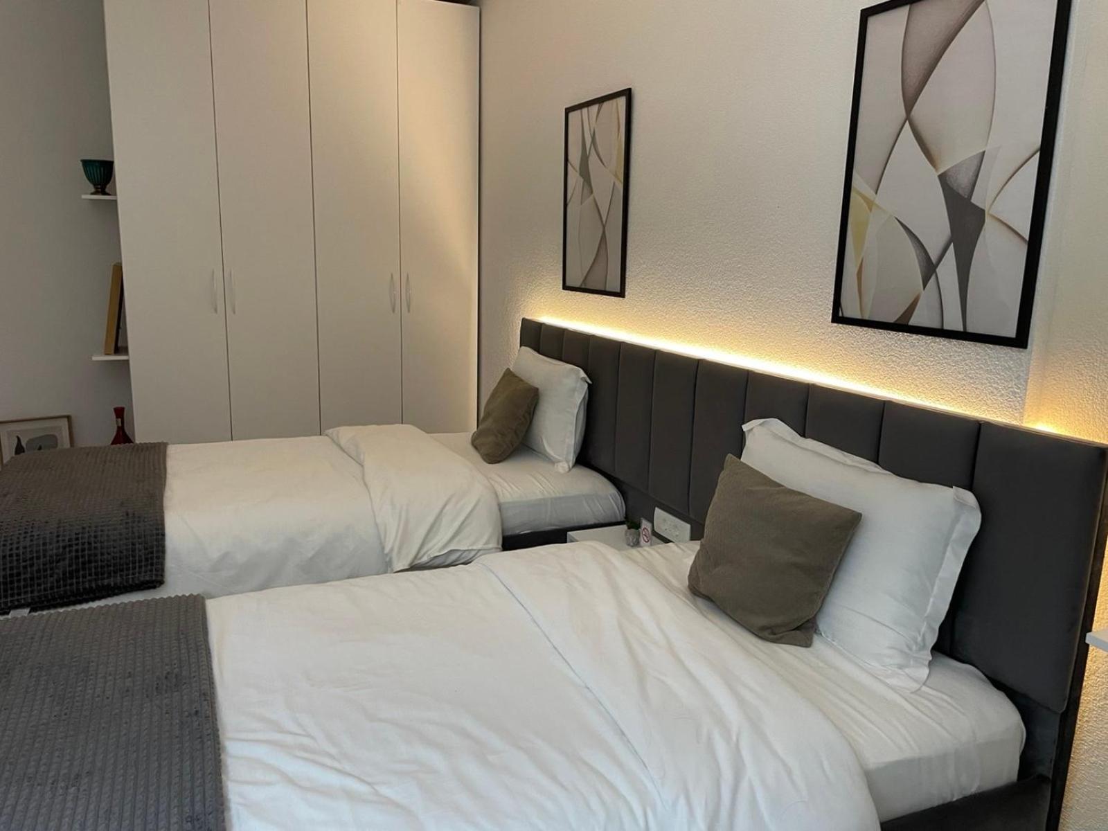 Apartment Prizreni-Free Private Parking ภายนอก รูปภาพ