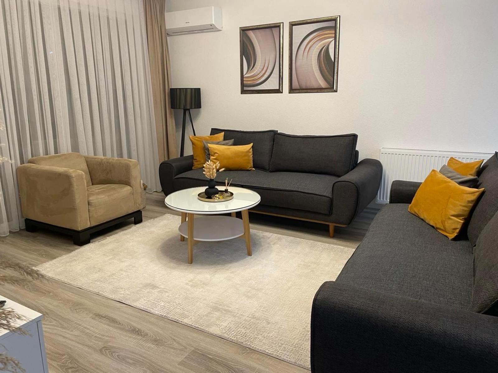 Apartment Prizreni-Free Private Parking ภายนอก รูปภาพ